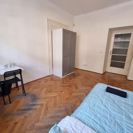 Fantastic Krk - Kr6 Pokoj E Kraków Zewnętrze zdjęcie