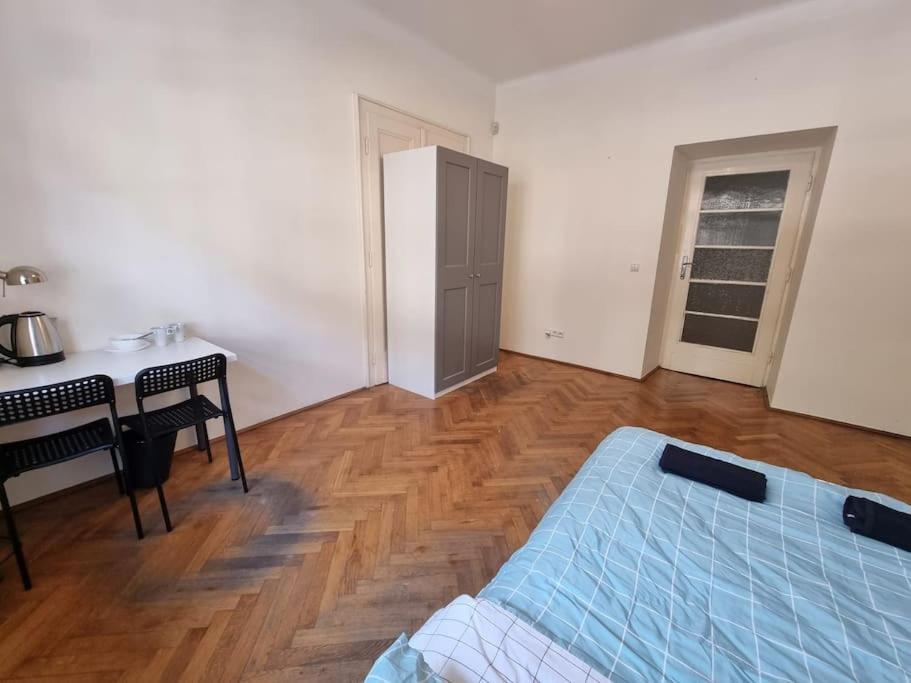 Fantastic Krk - Kr6 Pokoj E Kraków Zewnętrze zdjęcie